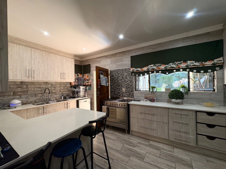 3 Bedroom Property for Sale in Stilfontein Ext 4 North West